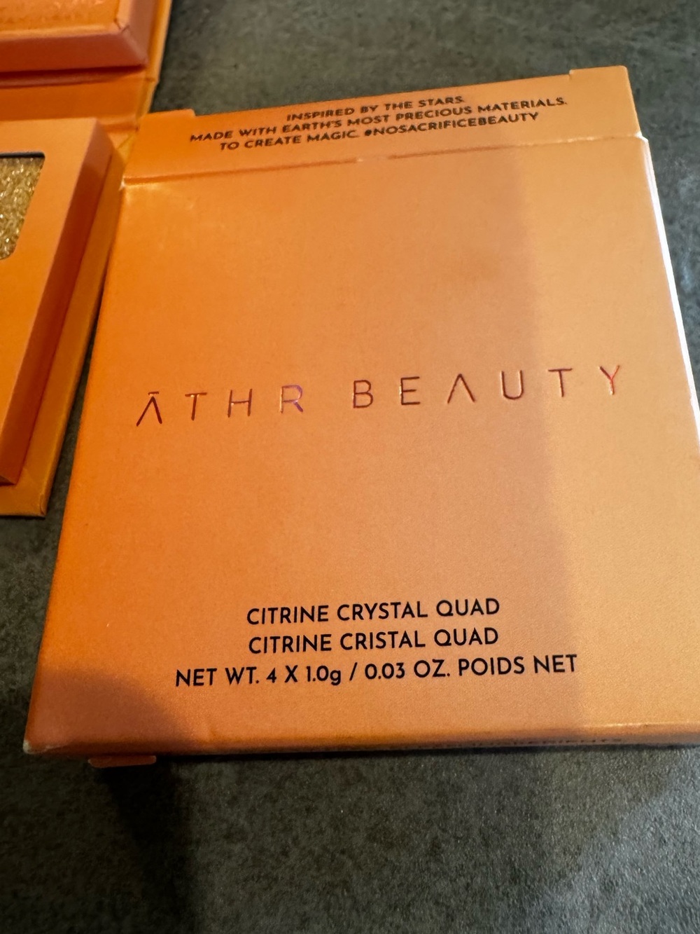 Arthr  Beauty Crystal Quad Eyeshadow Palette - Gold